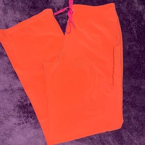 Smitten scrub pants CORAL COLOR